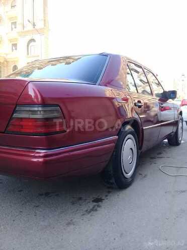 Mercedes E 200 1992, 407,000 km - 2.0 l - Bakı