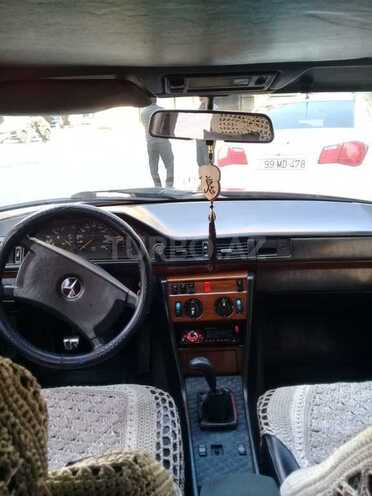 Mercedes E 200 1992, 407,000 km - 2.0 l - Bakı