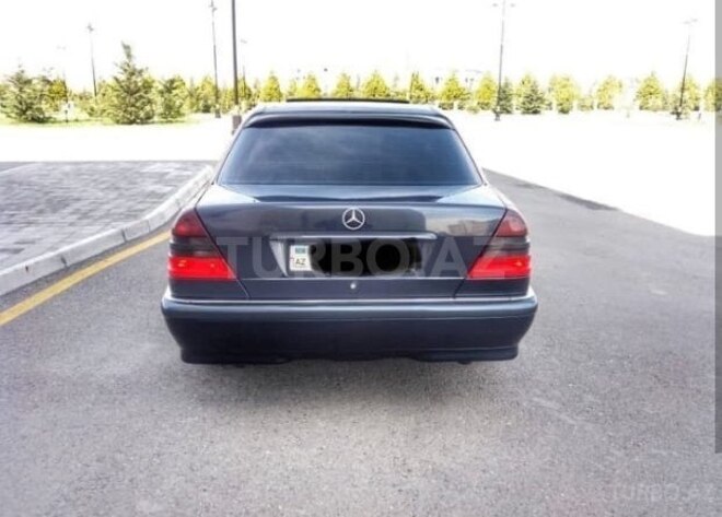 Mercedes C 220 1999, 326,400 km - 2.2 л - Bakı