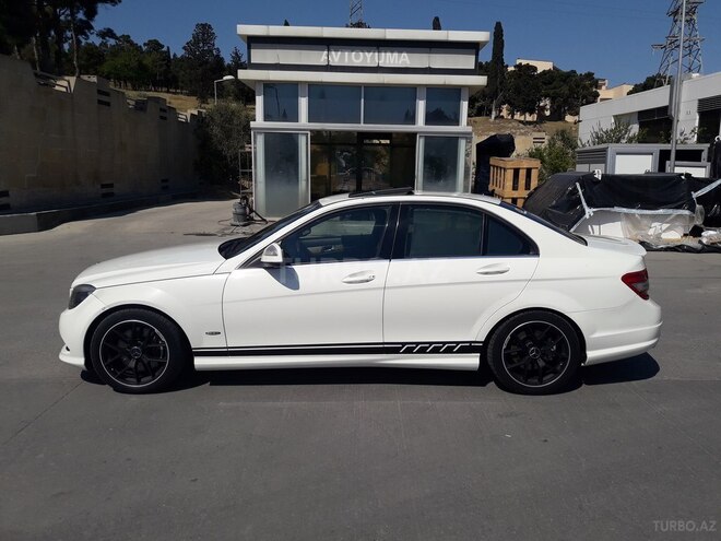 Mercedes C 350 2008, 269,000 km - 3.5 л - Bakı