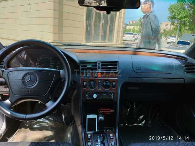 Mercedes C 180 1995, 360,000 km - 1.8 l - Quba