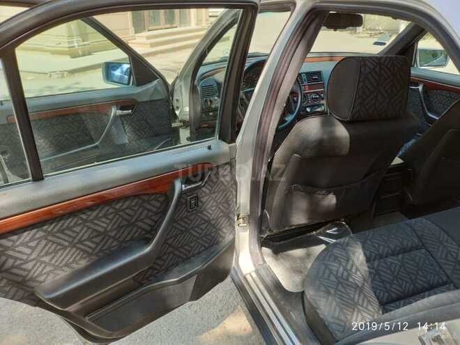 Mercedes C 180 1995, 360,000 km - 1.8 l - Quba