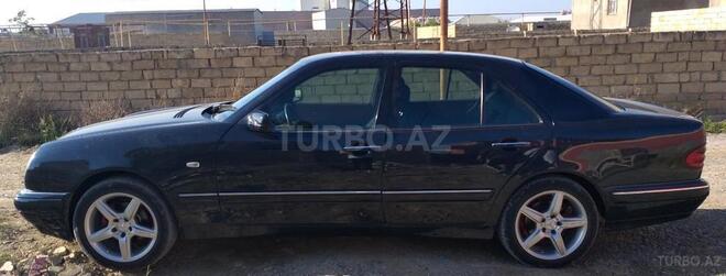 Mercedes E 230 1995, 274,000 km - 2.3 л - Bakı