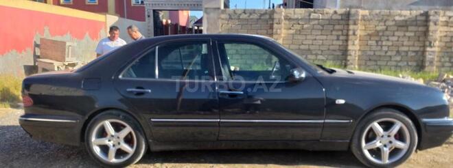 Mercedes E 230 1995, 274,000 km - 2.3 л - Bakı