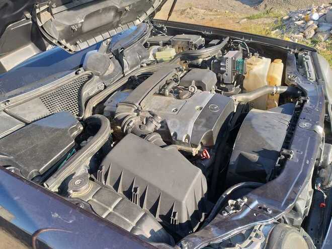 Mercedes E 230 1995, 274,000 km - 2.3 л - Bakı