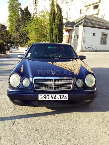 Mercedes E 240 1998, 384,000 km - 2.4 l - Bakı