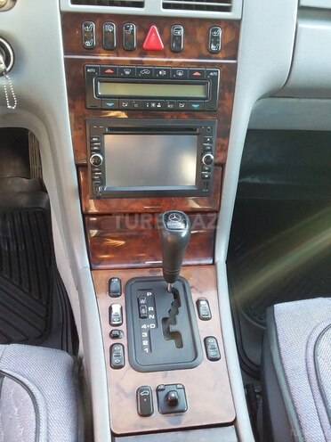 Mercedes E 240 1998, 384,000 km - 2.4 l - Bakı