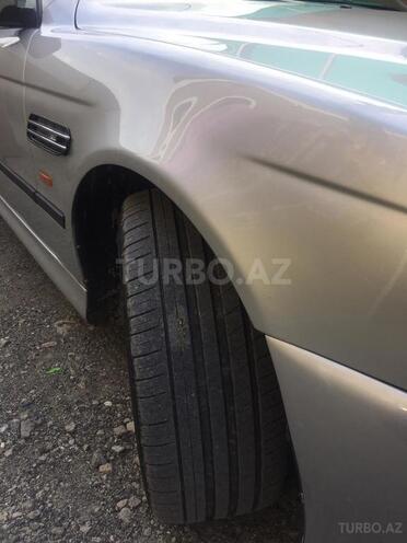 BMW 528 1999, 273,000 km - 2.8 л - Bərdə