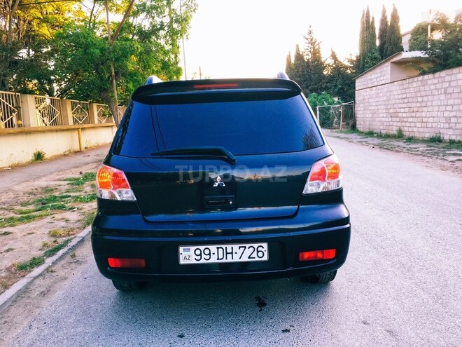 Mitsubishi Outlander 2003, 263,000 km - 2.4 l - Bakı