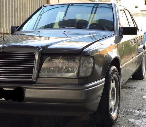 Mercedes E 250 1992, 543,576 km - 0.3 l - Bakı