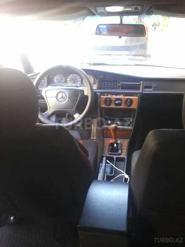 Mercedes 190 1993, 400,000 km - 2.0 l - Bakı
