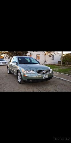 Volkswagen Passat 2004, 300,000 km - 1.8 l - Bakı