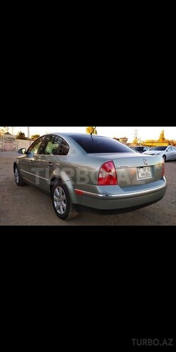 Volkswagen Passat 2004, 300,000 km - 1.8 l - Bakı