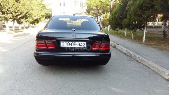 Mercedes E 280 1998, 269,000 km - 2.8 l - Sumqayıt