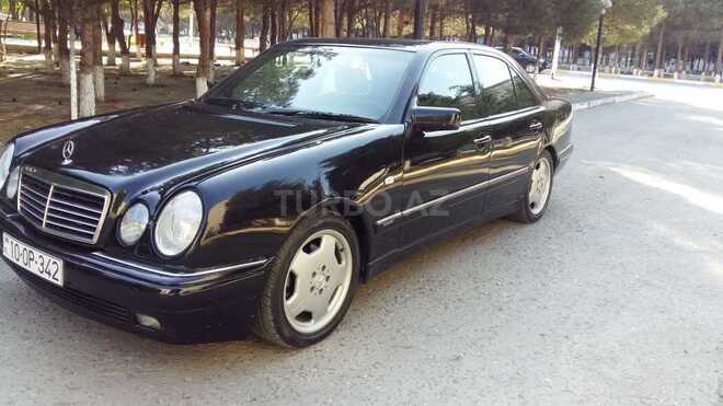 Mercedes E 280 1998, 269,000 km - 2.8 l - Sumqayıt