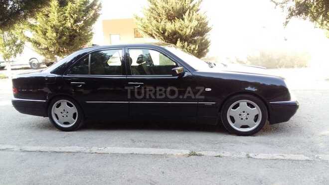 Mercedes E 280 1998, 269,000 km - 2.8 l - Sumqayıt