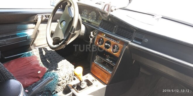 Mercedes 190 1991, 970,000 km - 2.0 л - İmişli