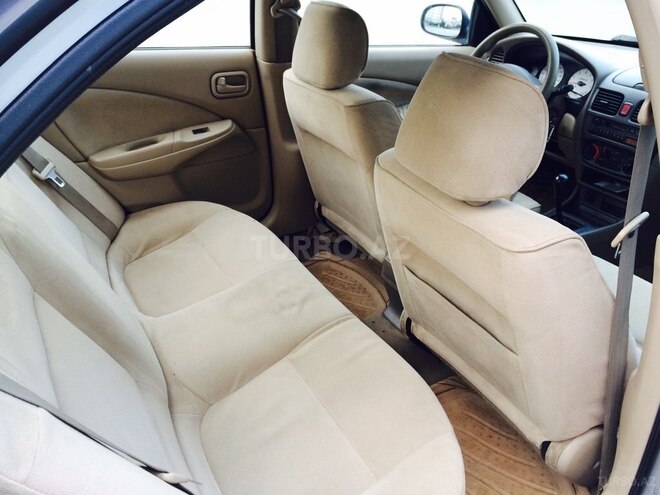 Nissan Sunny 2005, 225,000 km - 1.3 л - Bakı