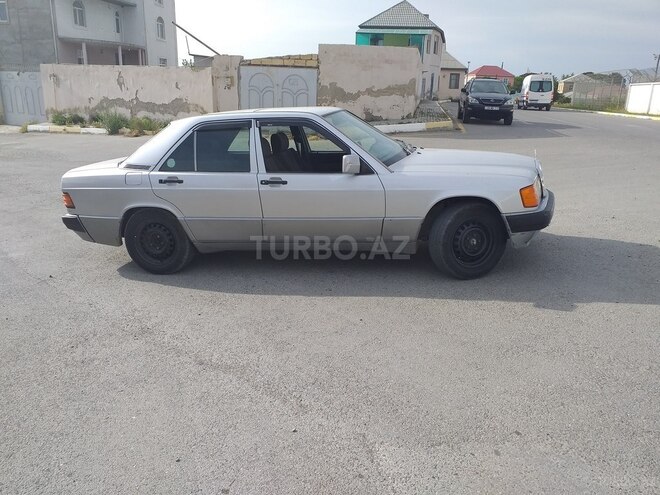 Mercedes 190 1991, 380,000 km - 2.3 л - Sumqayıt
