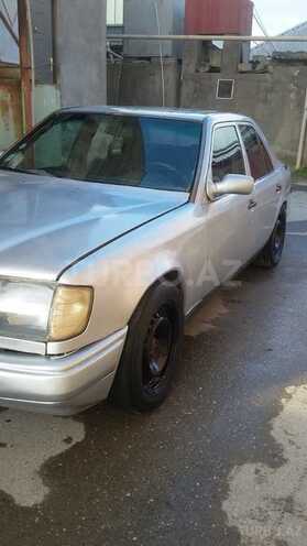 Mercedes E 230 1987, 325,498 km - 2.3 l - Bakı