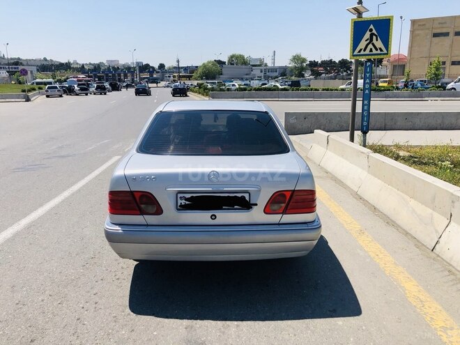 Mercedes E 300 1998, 450,000 km - 3.0 l - Bərdə