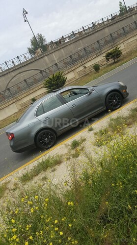 Volkswagen  2010, 119,500 km - 2.4 l - Şamaxı