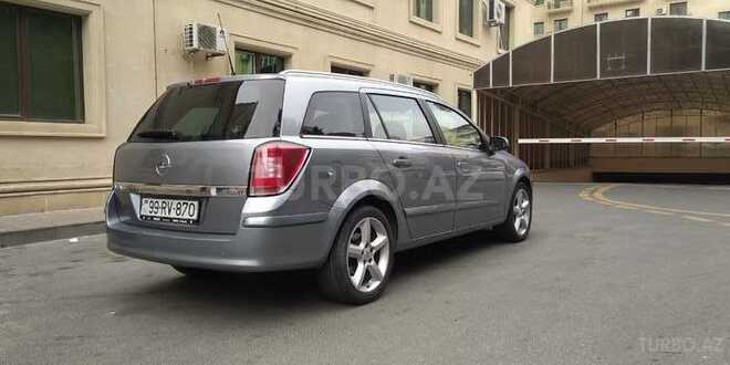 Opel Astra 2007, 128,000 km - 1.7 л - Bakı