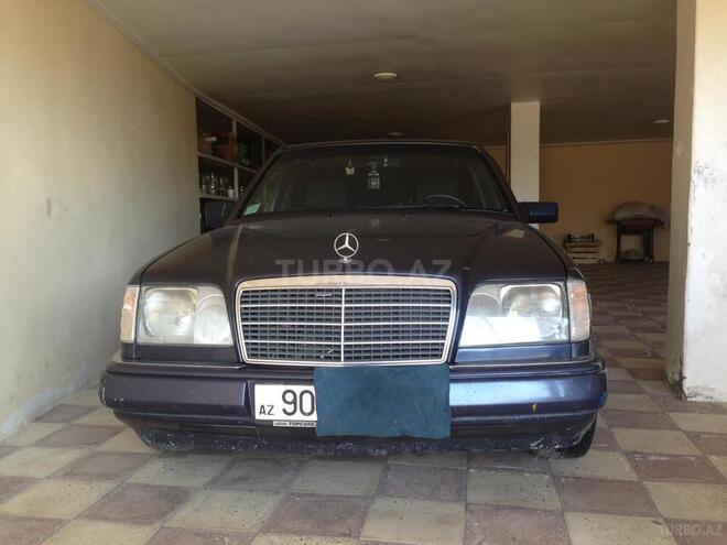 Mercedes E 200 1995, 100,000 km - 2.0 l - Gəncə
