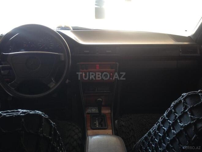 Mercedes E 200 1995, 100,000 km - 2.0 l - Gəncə