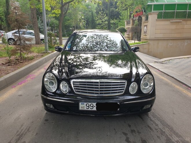 Mercedes E 240 2003, 198,000 km - 2.4 l - Bakı