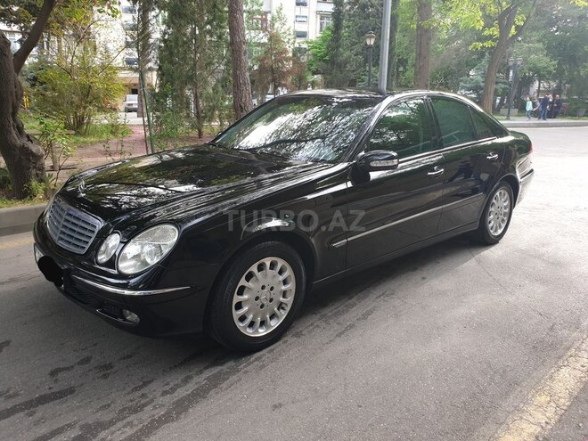 Mercedes E 240 2003, 198,000 km - 2.4 l - Bakı
