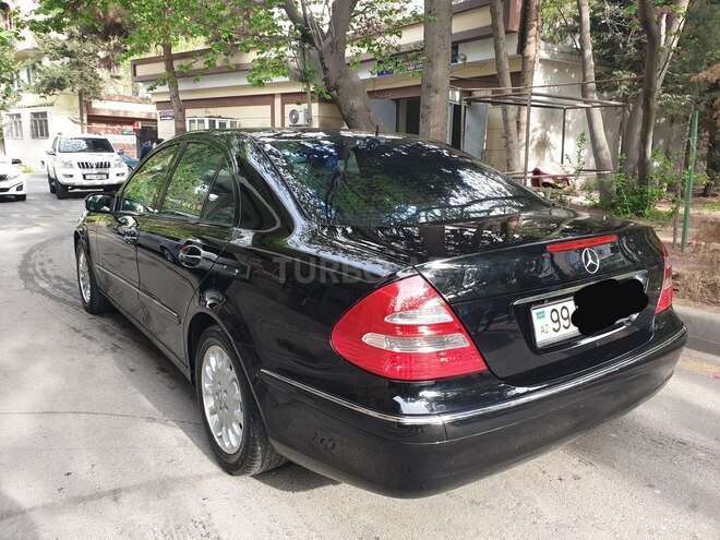 Mercedes E 240 2003, 198,000 km - 2.4 l - Bakı