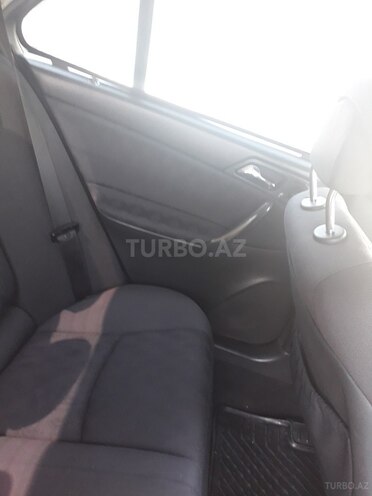 Mercedes C 220 2001, 350,000 km - 2.2 l - Bakı