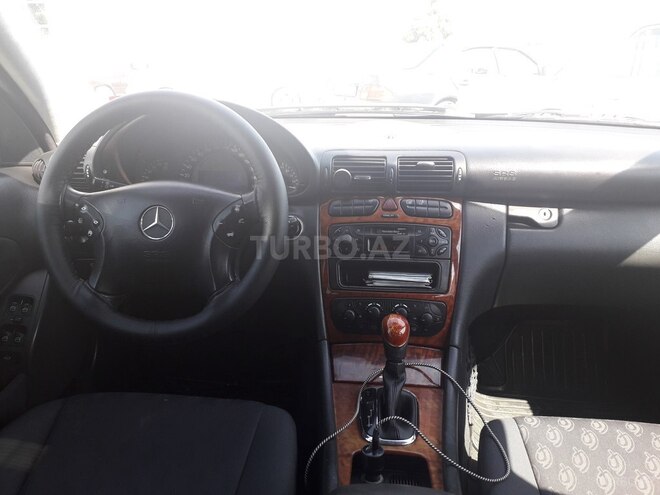 Mercedes C 220 2001, 350,000 km - 2.2 l - Bakı