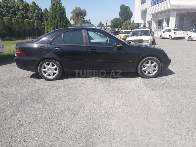 Mercedes C 220 2001, 350,000 km - 2.2 l - Bakı