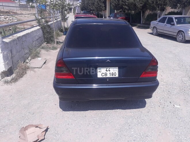 Mercedes C 200 2000, 200,000 km - 2.0 l - Bakı