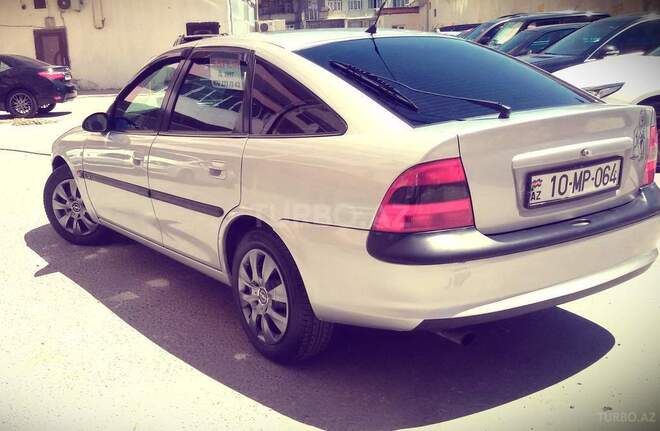 Opel Vectra 1997, 286,500 km - 2.5 l - Bakı