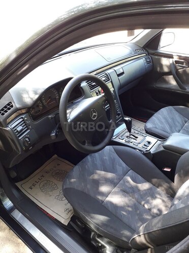 Mercedes E 270 2000, 270,000 km - 2.7 l - Xırdalan