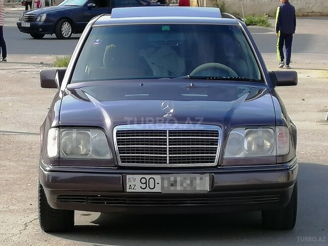 Mercedes E 220 1993, 344,000 km - 2.2 л - Bakı
