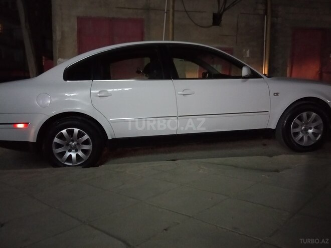 Volkswagen Passat 2004, 190,120 km - 1.8 л - Bakı