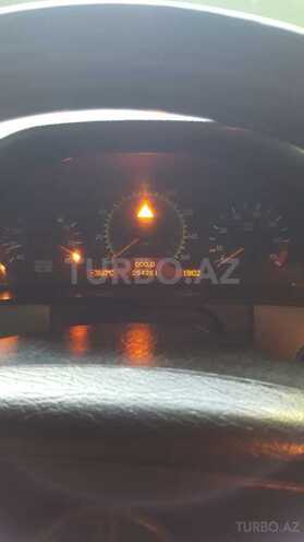 Mercedes E 320 1997, 255,000 km - 3.2 l - Bərdə