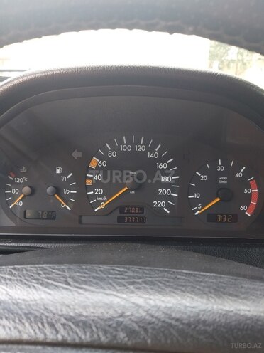 Mercedes C 220 1999, 377,000 km - 2.2 l - Bakı