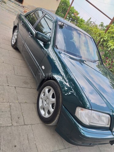Mercedes C 220 1999, 377,000 km - 2.2 l - Bakı