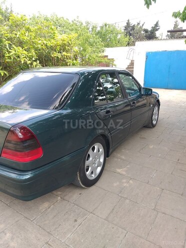 Mercedes C 220 1999, 377,000 km - 2.2 l - Bakı