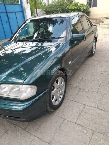 Mercedes C 220 1999, 377,000 km - 2.2 l - Bakı