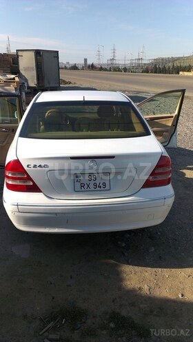 Mercedes C 240 2002, 300,000 km - 0.3 l - Bakı