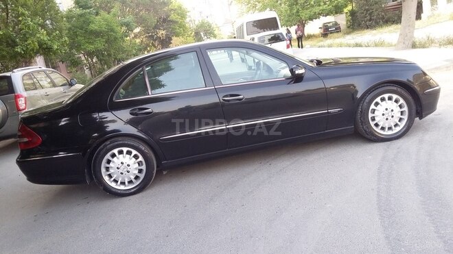 Mercedes E 270 2002, 291,000 km - 2.7 л - Bakı