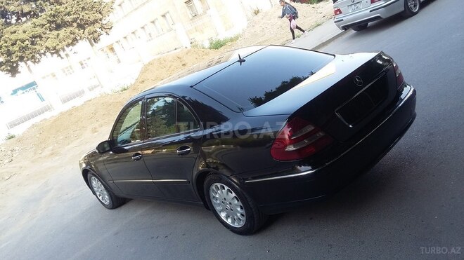 Mercedes E 270 2002, 291,000 km - 2.7 л - Bakı
