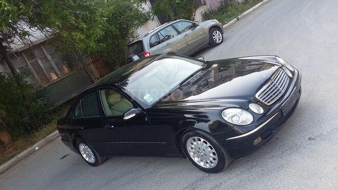 Mercedes E 270 2002, 291,000 km - 2.7 л - Bakı