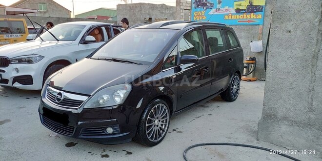 Opel Zafira 2005, 158,000 km - 1.9 l - Bakı
